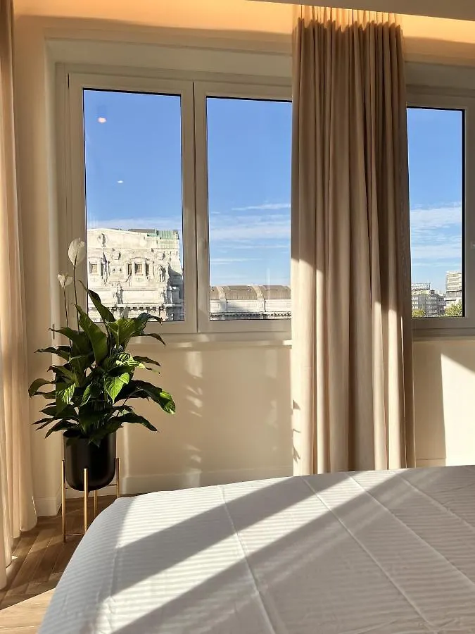 Yls Luxury Suites Μιλάνο 0*,