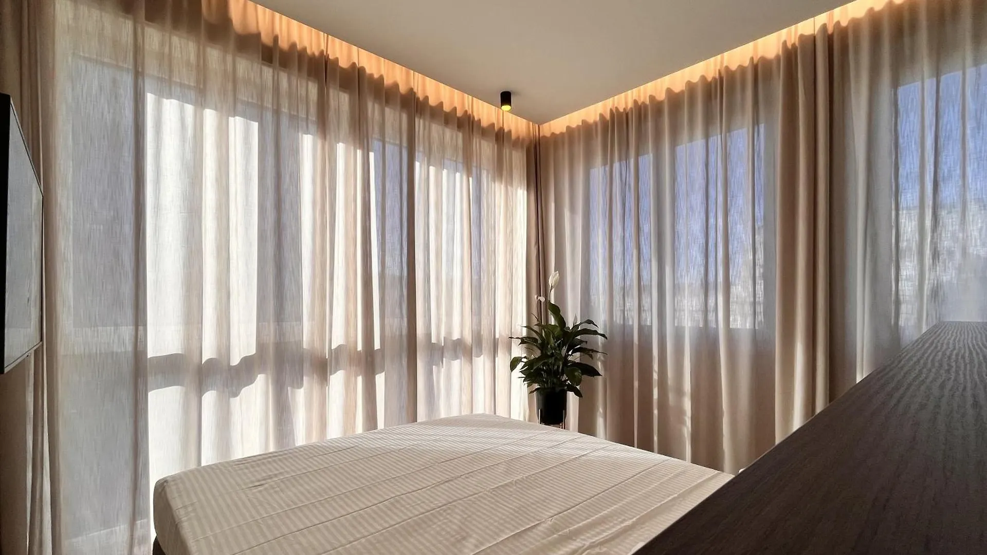 Yls Luxury Suites Milan Apartment